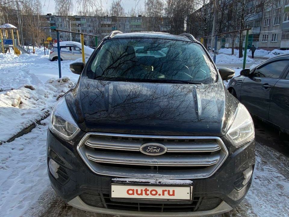 Купить б/у Ford Kuga II Рестайлинг 1.5 AT (150 л.с.) 4WD бензин автомат ...