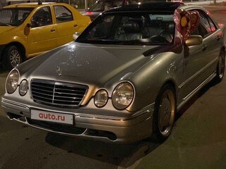 1999 Mercedes-Benz E-Класс 240 II (W210, S210) Рестайлинг, серебристый, 850000 рублей, вид 1