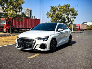 2020 Audi A3 Sportback 35 TFSI IV (8Y), белый, 1730000 рублей, вид 1