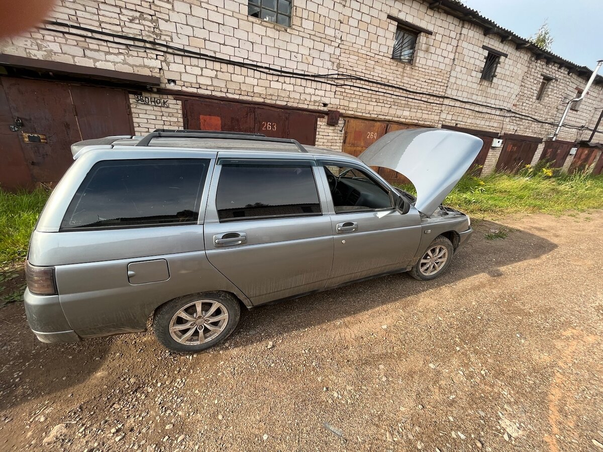 Купить б/у Lada (ВАЗ) 2111 1997-2009 1.6 MT (90 л.с.) бензин механика в ...