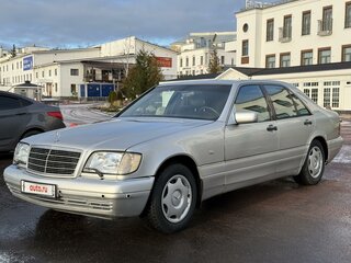 1997 Mercedes-Benz S-Класс 300 III (W140) Рестайлинг, серебристый, 850000 рублей, вид 1