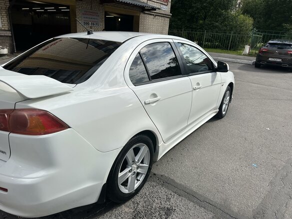 2007 Mitsubishi Lancer X, белый, 690000 рублей - вид 7
