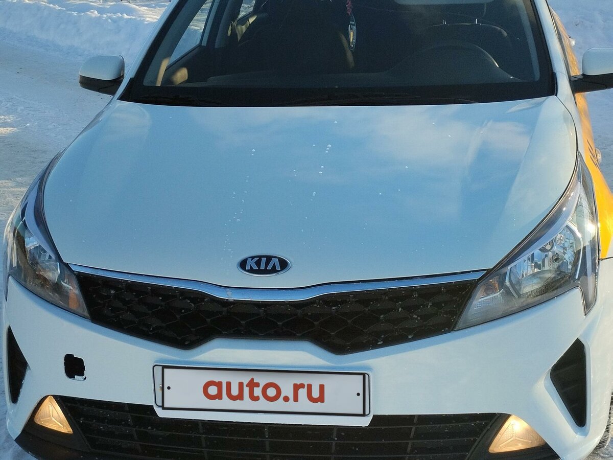 Купить б/у Kia Rio IV Рестайлинг 1.6 AT (123 л.с.) бензин автомат в ...