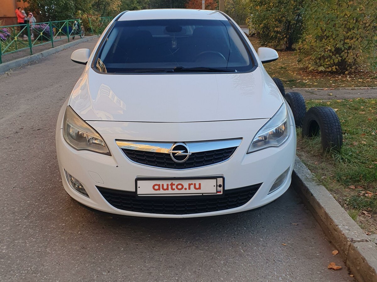 Купить б/у Opel Astra J 1.6 MT (115 л.с.) бензин механика в Пензе ...