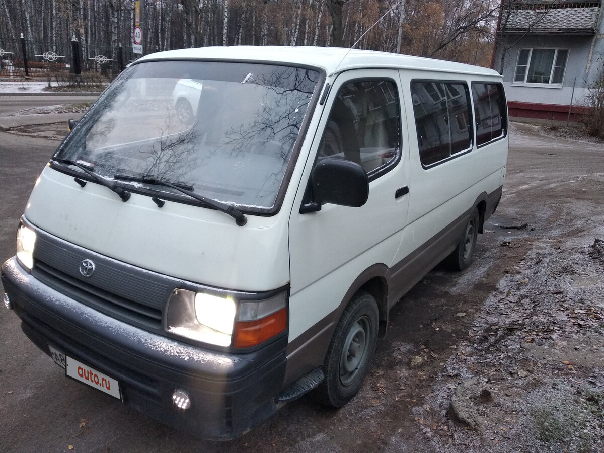 Тойота минивэн 90х