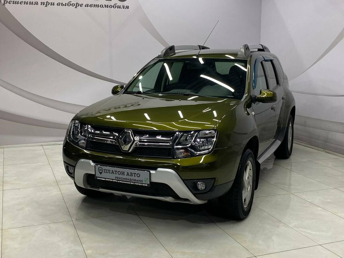 Купить б/у Renault Duster I Рестайлинг 2.0 AT (143 л.с.) 4WD бензин ...
