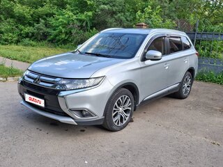 2015 Mitsubishi Outlander III Рестайлинг 2, серебристый, 1999000 рублей, вид 1