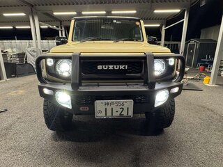 2022 Suzuki Jimny Sierra IV, серый, 1600000 рублей, вид 2