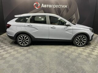 2026 Lada (ВАЗ) Vesta SW Cross I Рестайлинг (NG), серый, 2110000 рублей, вид 4