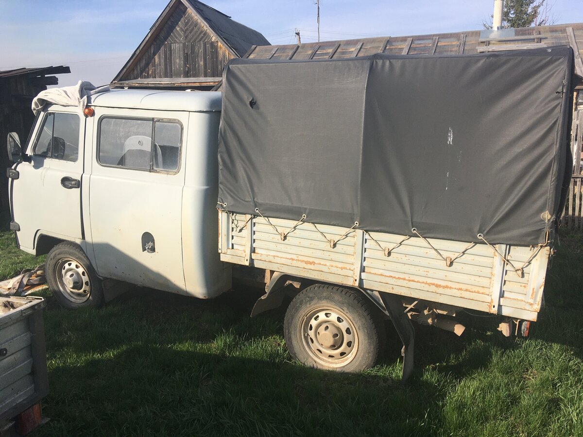 Купить б/у УАЗ 3909 механика в Каменске-Уральском: серебристый тент ...