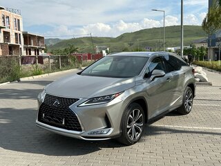 2021 Lexus RX 450h IV Рестайлинг, серебристый, 4900000 рублей, вид 1