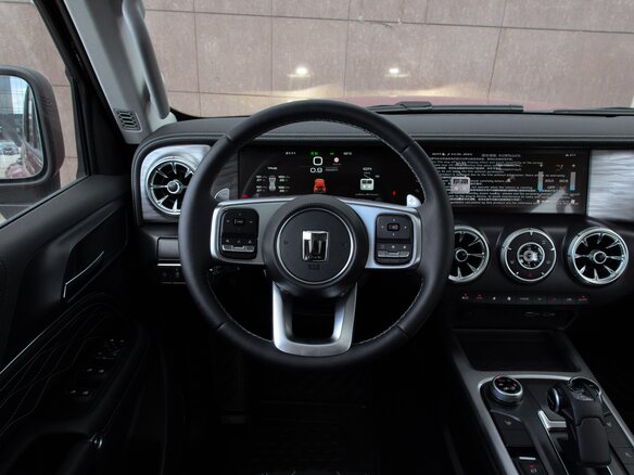 2024 Tank 300 I, красный, 5890000 рублей - вид 21