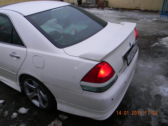 2001 Toyota Mark II IX (X110), белый - вид 2