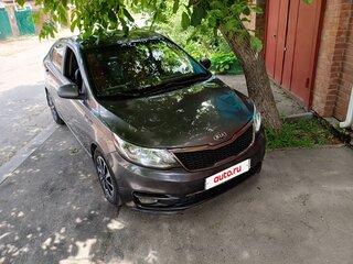 2016 Kia Rio III Рестайлинг, серый, 650000 рублей, вид 1