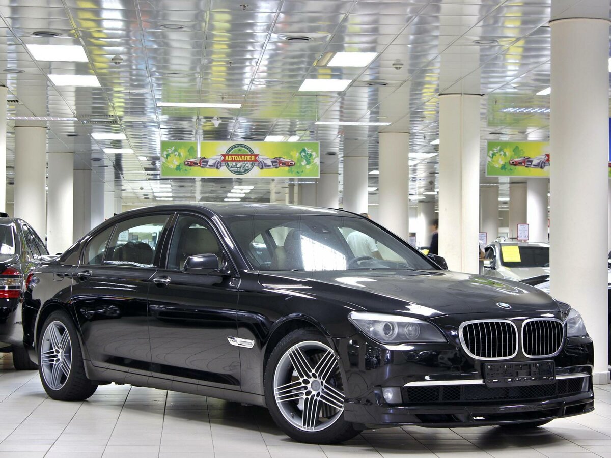 BMW Alpina b7 Brown