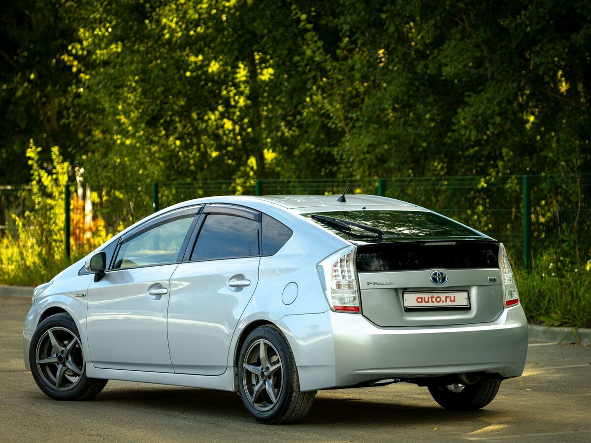 Toyota Prius 30 TRD