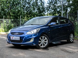 2011 Hyundai Solaris I, синий, 668000 рублей, вид 1