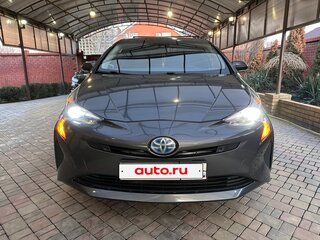 2016 Toyota Prius IV (XW50), серый, 1840000 рублей, вид 1