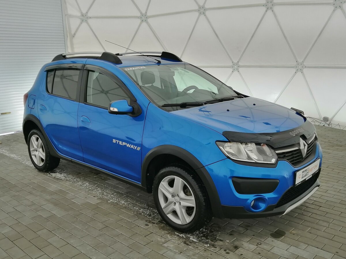 Купить б/у Renault Sandero II Stepway 1.6 MT (102 л.с.) бензин механика ...