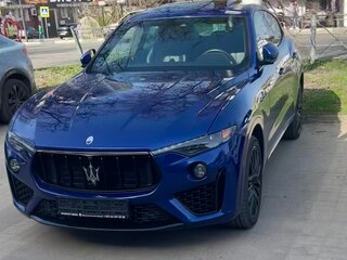 2019 Maserati Levante I, синий, 4950000 рублей, вид 4