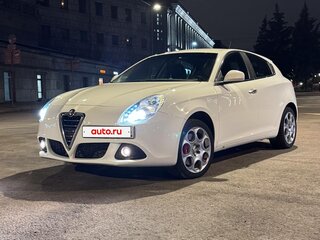 2013 Alfa Romeo Giulietta III, белый, 1500000 рублей, вид 1