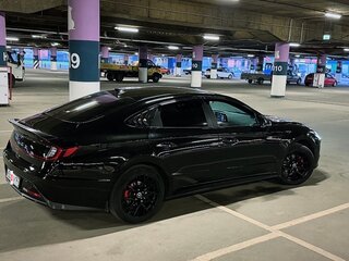 2020 Hyundai Sonata VIII (DN8), чёрный, 1630000 рублей, вид 4