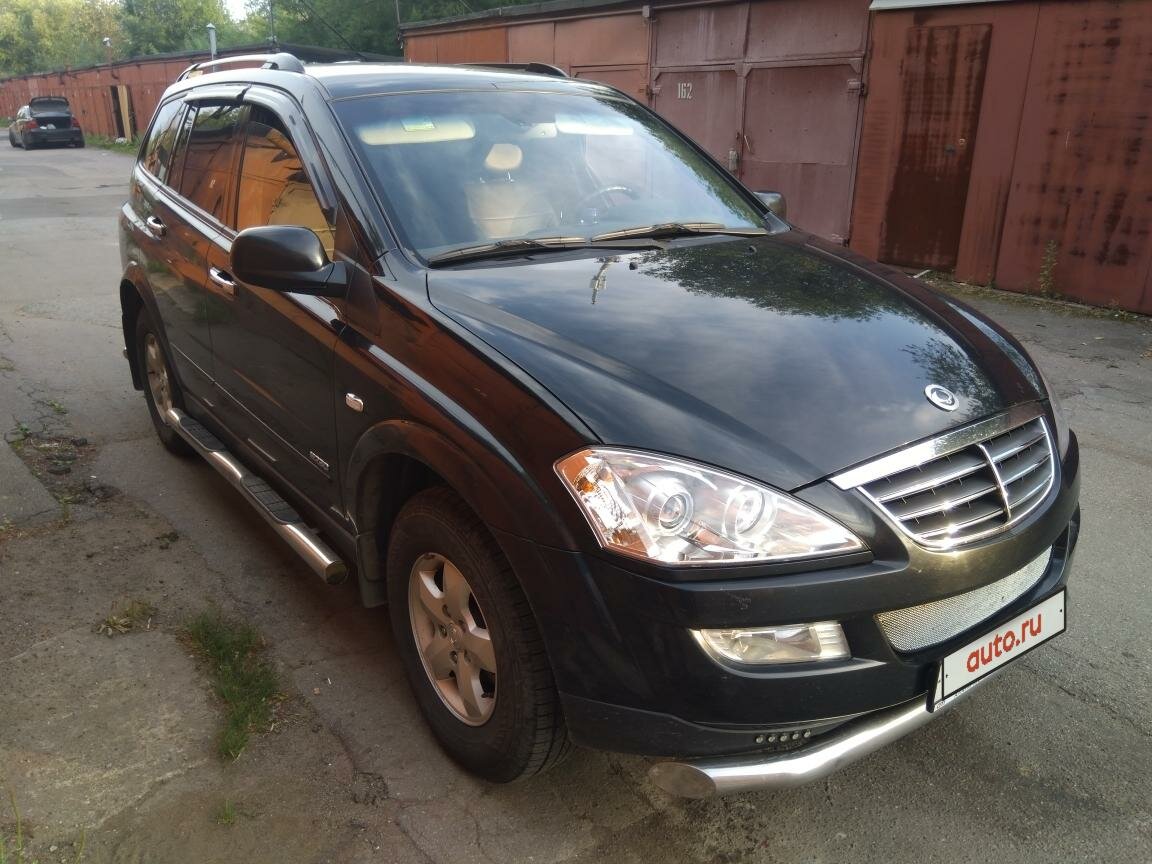 SSANGYONG Kyron внедорожник
