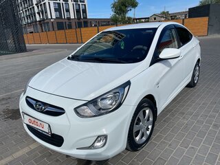 2014 Hyundai Solaris I, белый, 1500000 рублей, вид 1