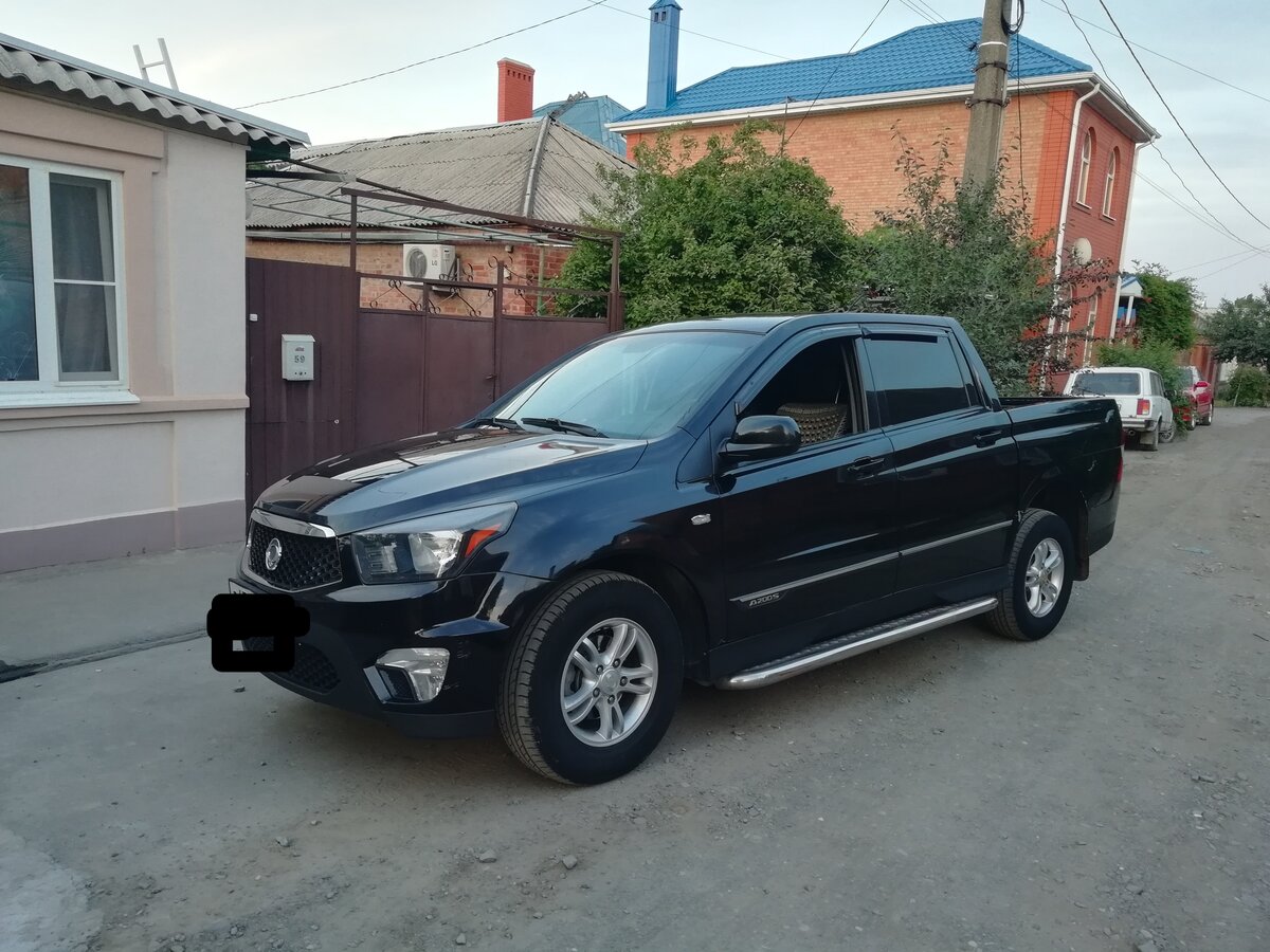 Купить б/у SsangYong Actyon Sports I 2.0d AT (141 л.с.) 4WD дизель автомат в Кор