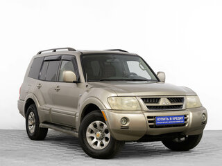 Mitsubishi Montero III