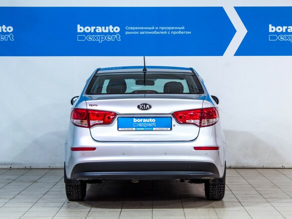2016 Kia Rio III Рестайлинг, серебристый - вид 6