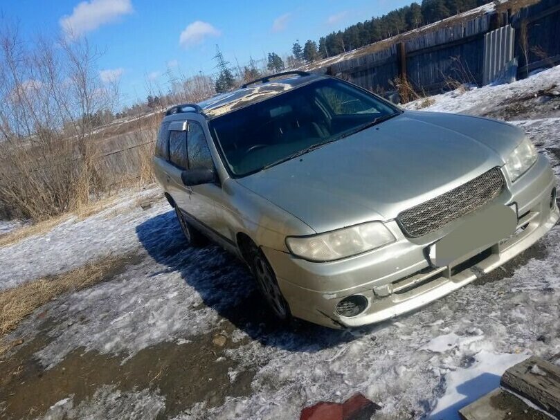 Ниссан авенир 1998 года