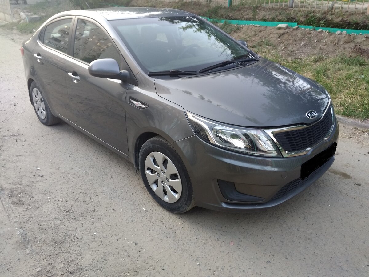 Kia Rio 1 4 107 л с