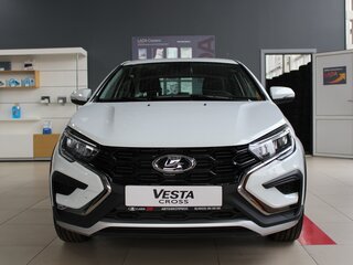 2024 Lada (ВАЗ) Vesta Cross I Рестайлинг (NG), белый, 1822000 рублей, вид 3