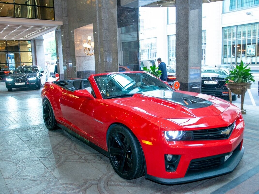 Купить б/у Chevrolet Camaro V ZL1 6.2 AT (588 л.с.) бензин автомат в ...