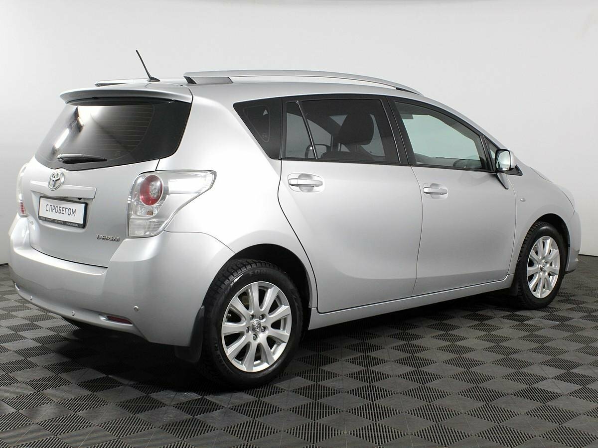 Что лучше опель зафира или тойота версо - 88 фото