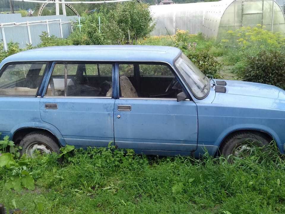 Лада 2104 ржавая