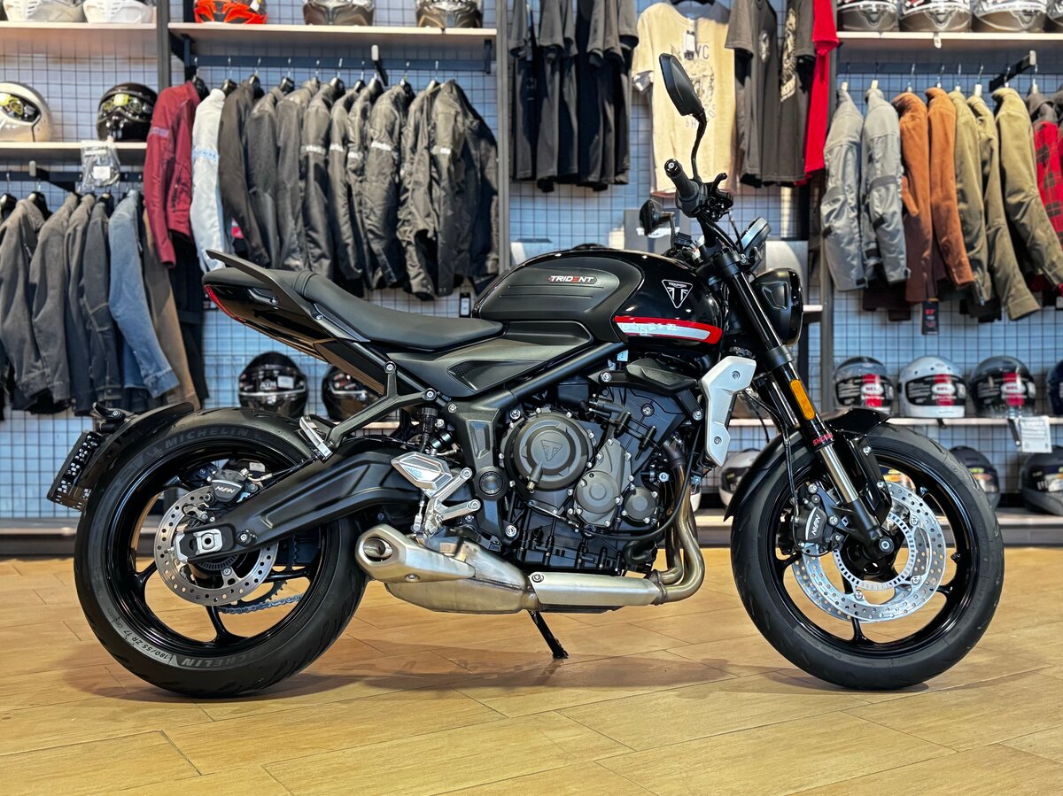 Triumph Trident 660