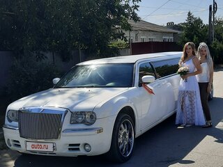 2005 Chrysler 300C I, белый, 750000 рублей, вид 1