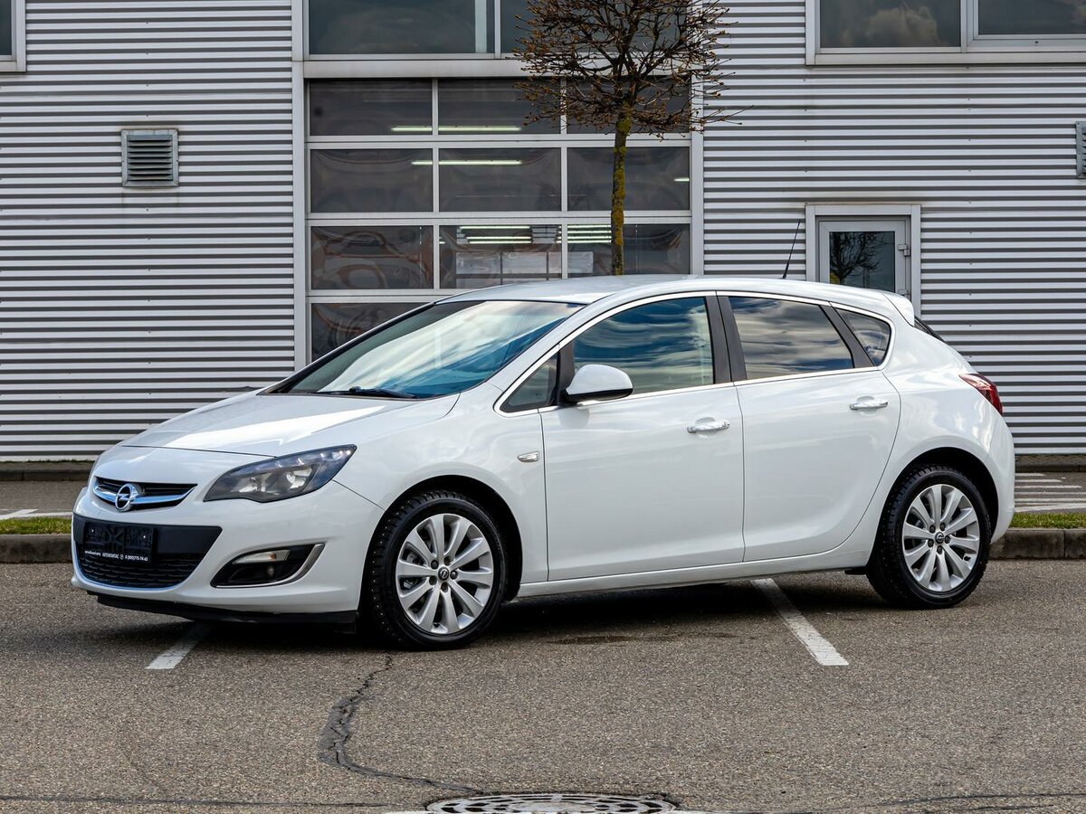 Opel Astra J Рестайлинг