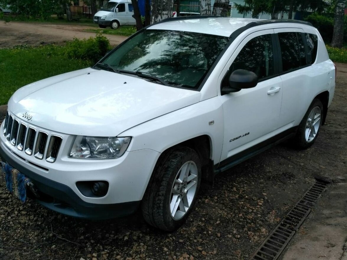 Jeep Compass Р±РµР»С‹Р№