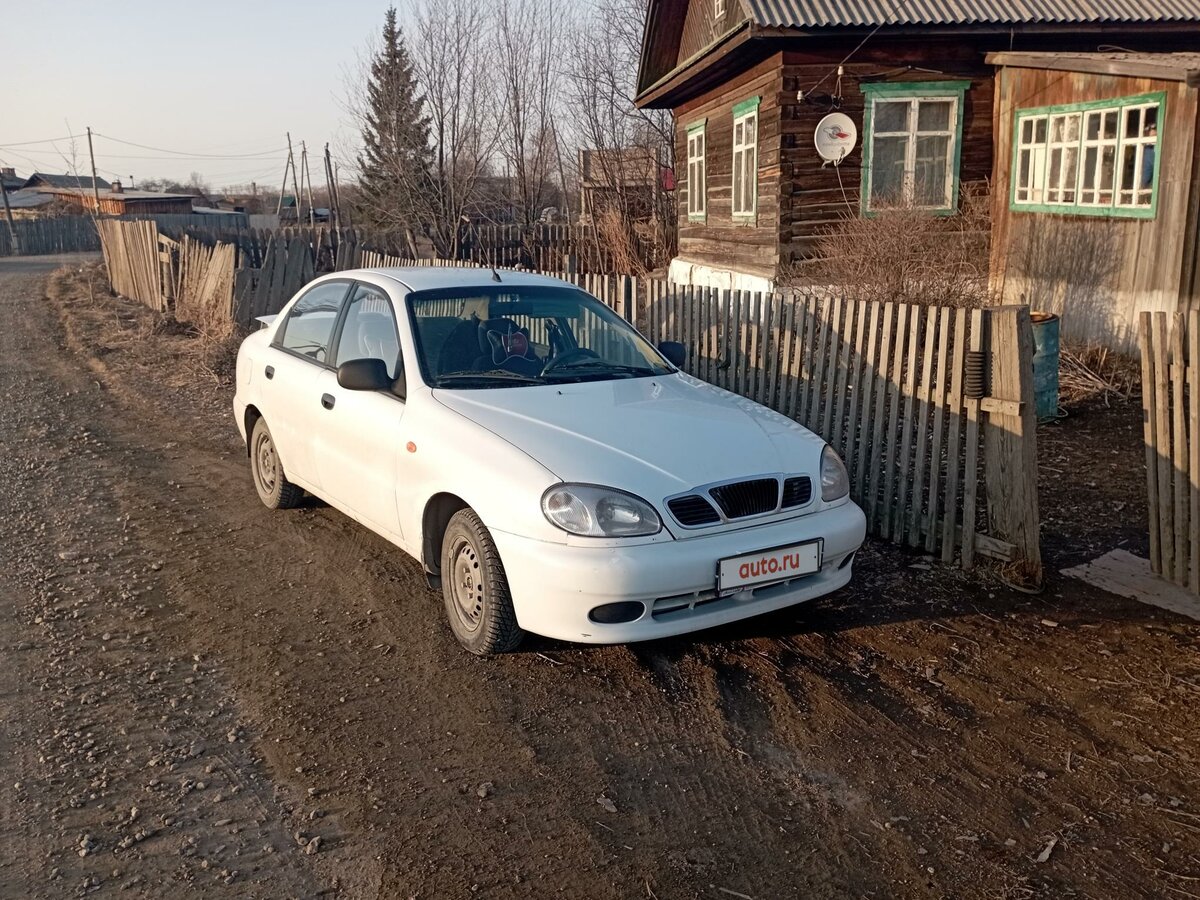 Заз шанс белый