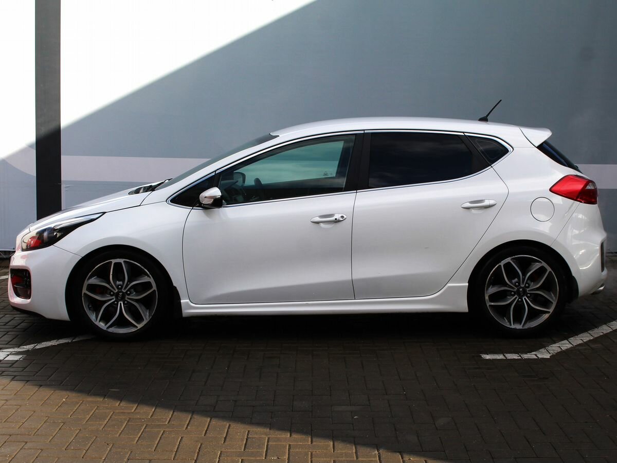 Kia Pro Ceed gt белая 2015