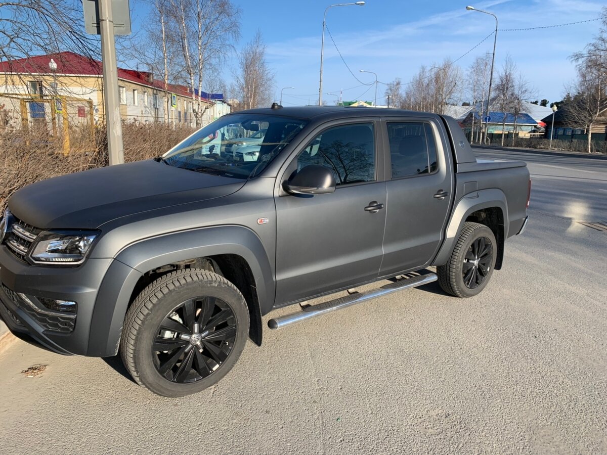 Volkswagen Amarok зелёный Раптор