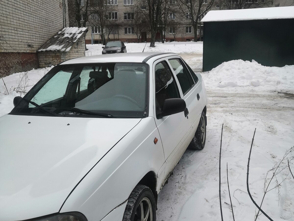 Купить б/у Daewoo Nexia I Рестайлинг 1.5 MT (80 л.с.) бензин механика в ...