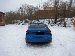 2017 Hyundai Elantra VI (AD), синий, 1300000 рублей, вид 4