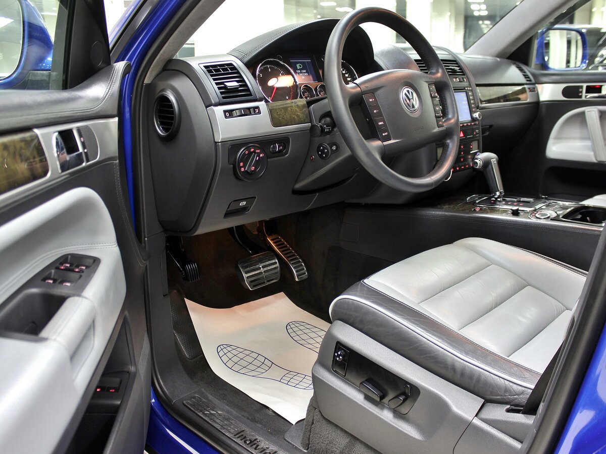 Что лучше камри или туарег - 80 фото