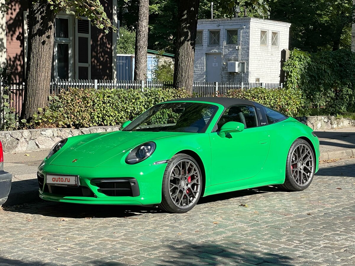 porsche-911-viii-992-4s-3-0-amt-450-4wd
