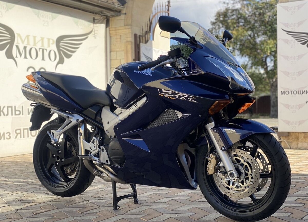 Honda VFR 800