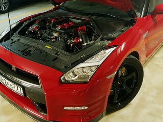 2014 Nissan GT-R I Рестайлинг 2, красный, 15000000 рублей, вид 1